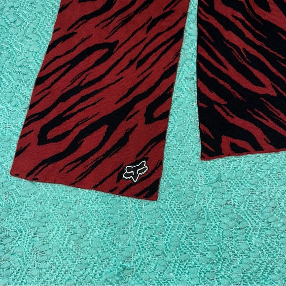 Vintage Fox Racing Red and Black Patterned Scarf - Picture 2 of 2
